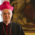 Monseñor Carlo María Viganò: La farsa de la pandemia de COVID sirvió como entrenamiento para el Nuevo Orden Mundial